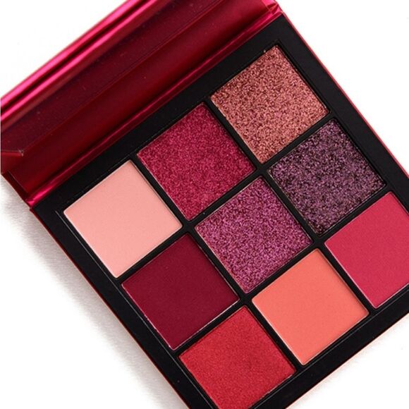 Huda Beauty Ruby Obsessions Eyeshadow Palette - Picture 6 of 8